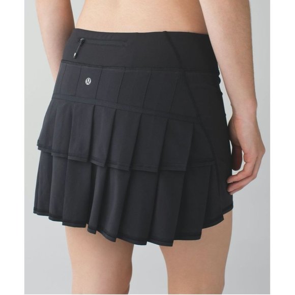 lululemon athletica Dresses & Skirts - Lululemon Run Pace Setter Skirt TALL - Black - Size 8 Tall